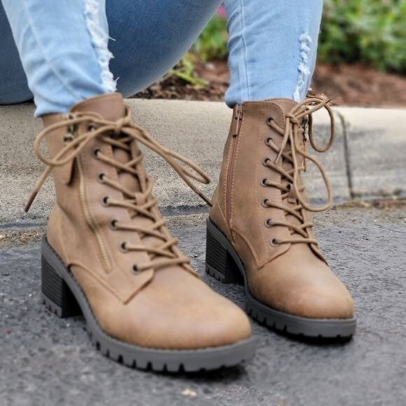 Women's Tan Combat Ankle Lace Up Heeled Ankle Boots - Picture 5 of 6